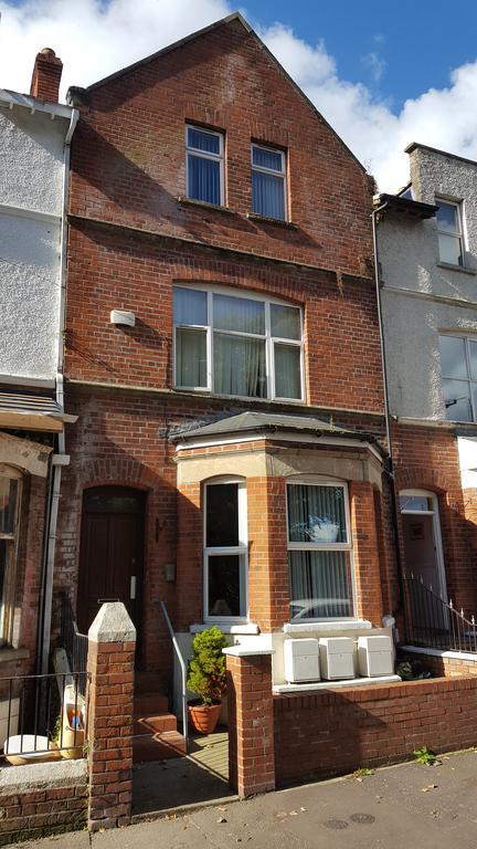 Castleton Gardens Apartments Belfast Bagian luar foto
