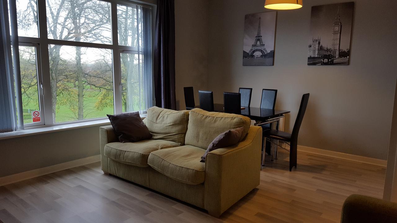 Castleton Gardens Apartments Belfast Bagian luar foto